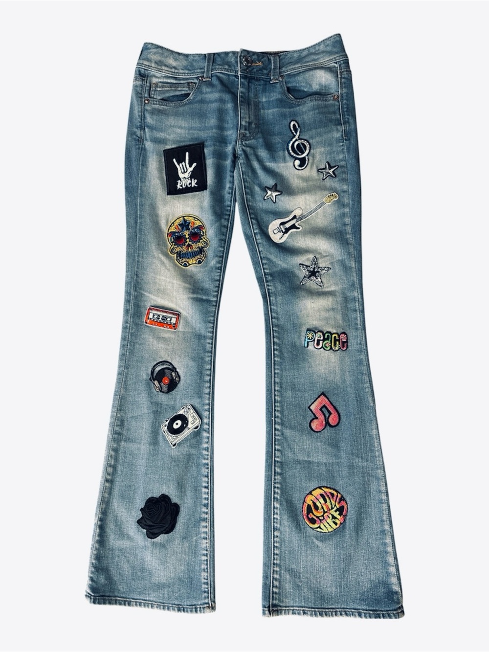 American Eagle Kick Boot Custom Patched Jeans. Size 6. 30” Waist 8” R 31” I